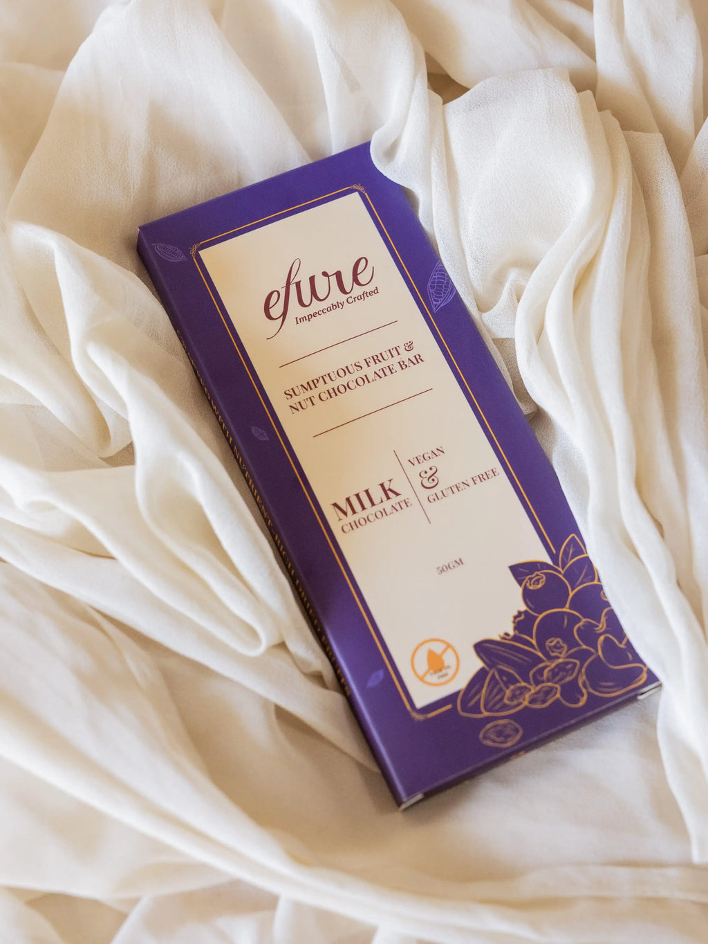 Sumptuous Fruit & Nut Chocolate Bar